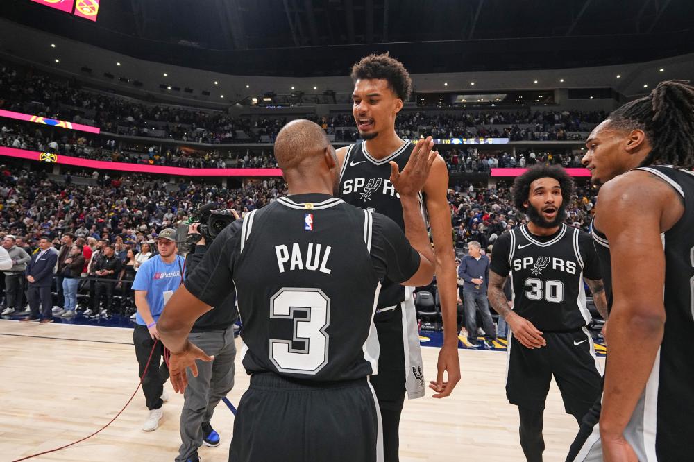 队探讨新规 队探讨新规