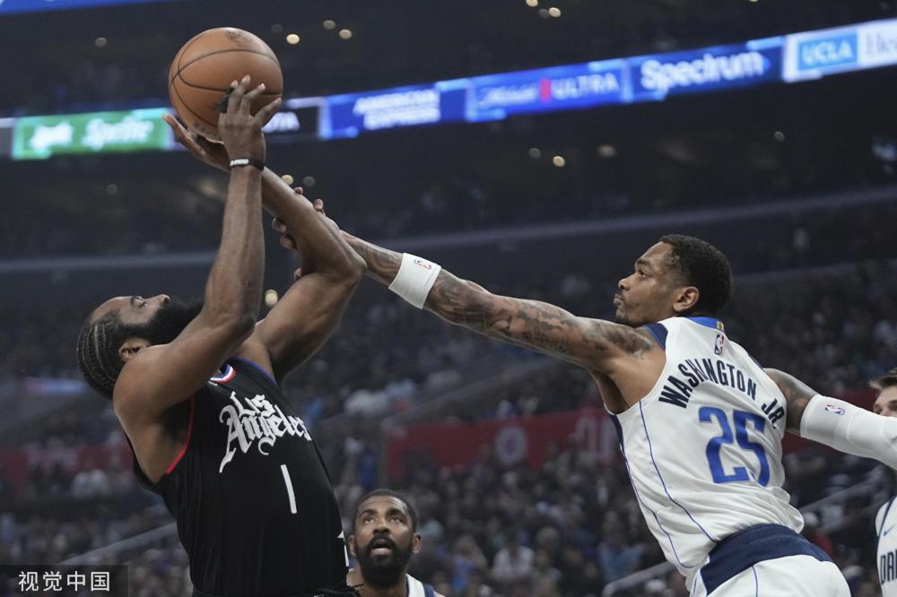 及迪亚斯等 及迪亚斯等