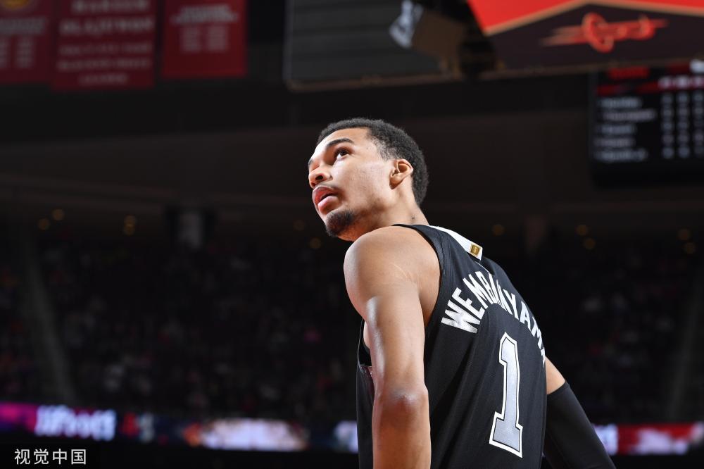 让她走得更 让她走得更